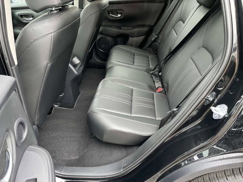 Used 2026 Honda HR-V EX-L image 11