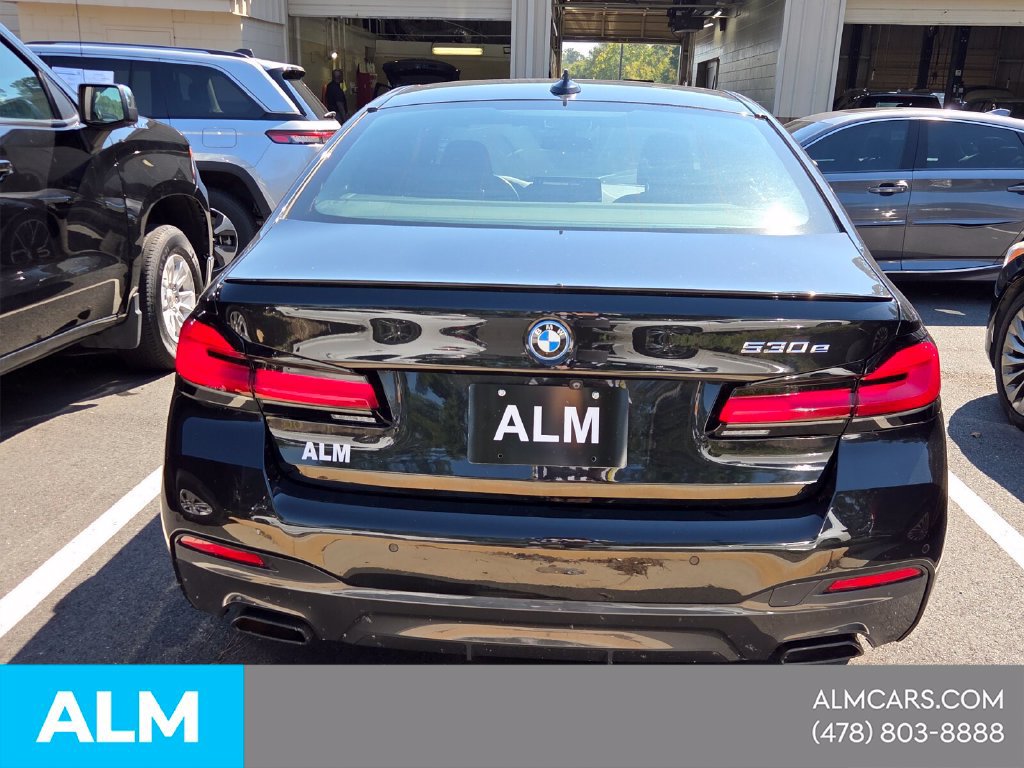 Used 2023 BMW 530e w/ M Sport Package RWD image 15