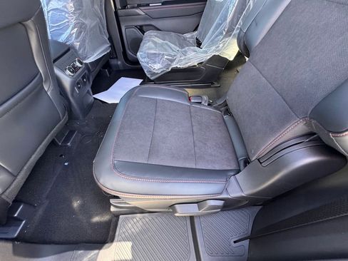 New 2026 Ford Explorer ST w/ Sun And Sound Package image 28