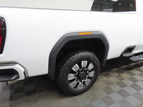 Used 2025 GMC Sierra 2500 Denali w/ Technology Package image 38