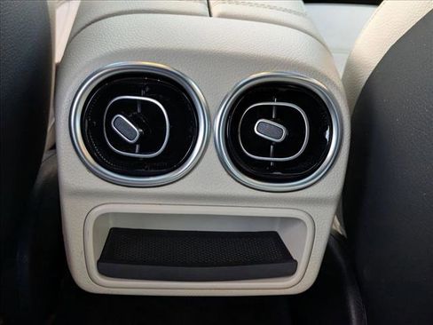 Used 2022 Mercedes-Benz C 300 Sedan image 17