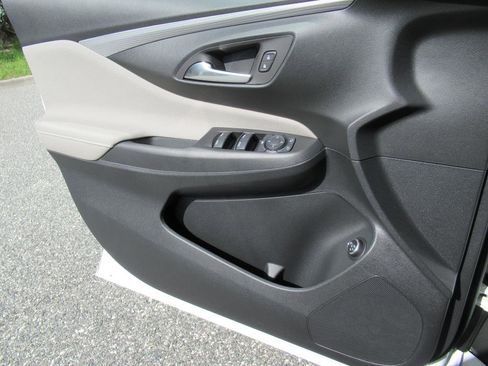 Used 2025 Buick Envista Avenir image 27