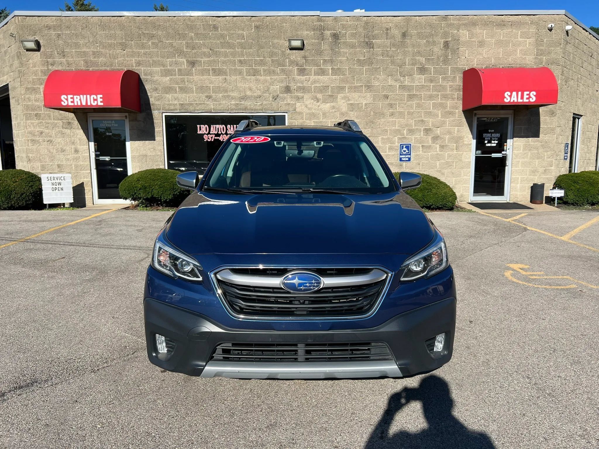 Used 2020 Subaru Outback Touring XT AWD/4WD image 2