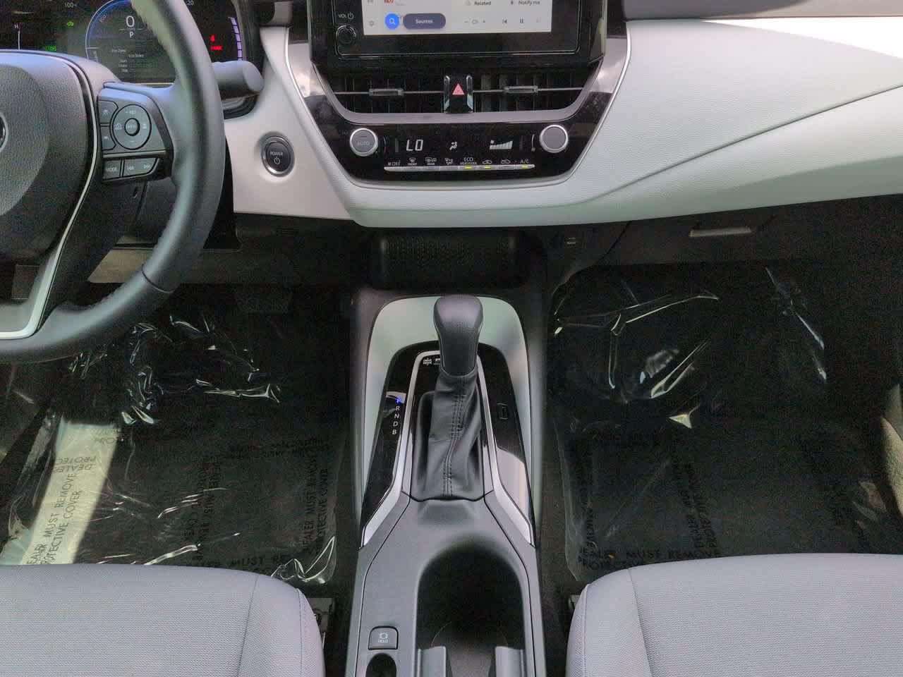 Certified 2026 Toyota Corolla SE FWD image 18