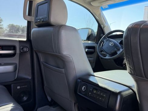 Used 2008 Toyota Sequoia Limited image 25