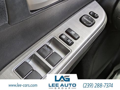 Used 2012 Toyota Camry SE image 18