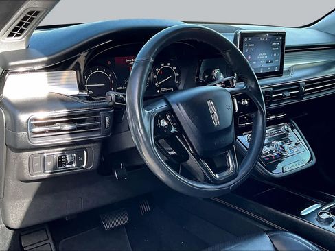 Used 2021 Lincoln Corsair FWD w/ Equipment Group 101A image 18
