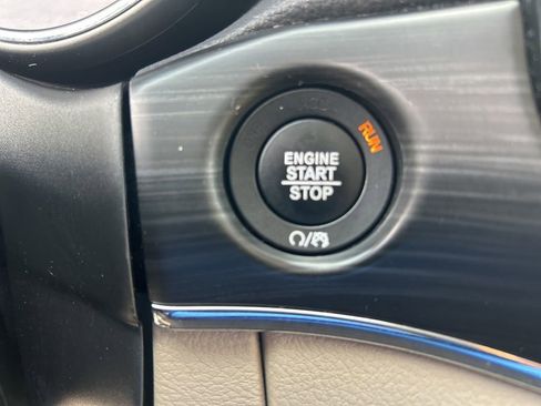 Certified 2022 Jeep Grand Cherokee Limited image 43