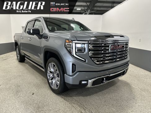 Used 2024 GMC Sierra 1500 Denali w/ Denali Reserve Package AWD/4WD image 1