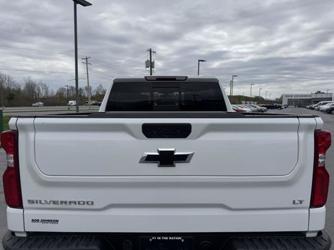 Used 2022 Chevrolet Silverado 1500 LT Trail Boss w/ Convenience Package II AWD/4WD image 10