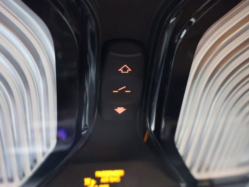 Used 2021 BMW 330i xDrive Sedan w/ Premium Package image 53