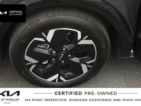 Certified 2023 Kia Niro Wind w/ Wind Preserve Package FWD image 22