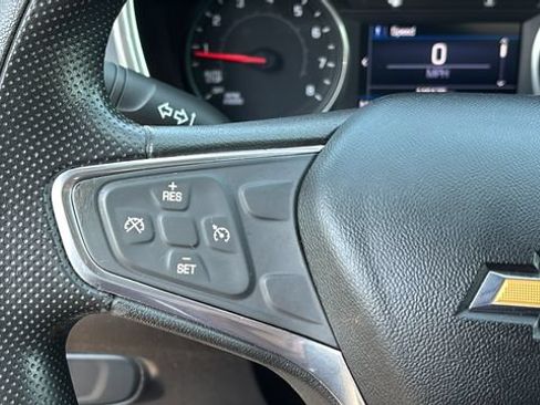 Used 2019 Chevrolet Equinox LT AWD/4WD image 22