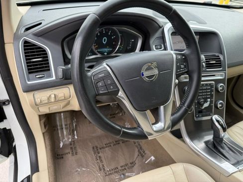 Used 2014 Volvo XC60 3.2 image 28