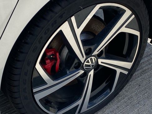 Certified 2024 Volkswagen GTI SE w/ SE Leather Seats Package image 23