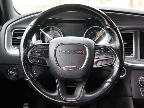 Used 2019 Dodge Charger SXT w/ Cold Weather Package image 18