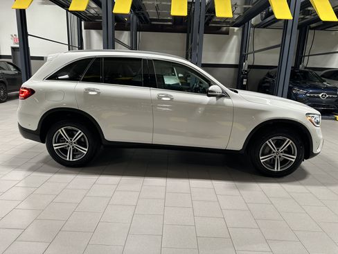 Certified 2022 Mercedes-Benz GLC 300 4MATIC image 6