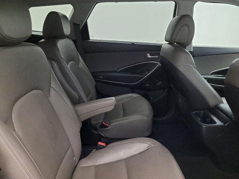 Used 2017 Hyundai Santa Fe Limited w/ Cargo Package image 19
