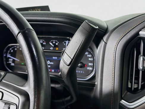 Used 2021 GMC Sierra 1500 AT4 w/ Driver Alert Package I AWD/4WD image 16