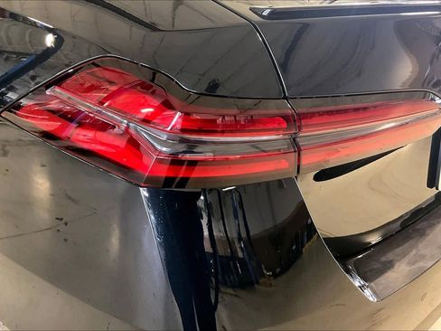 New 2026 BMW 530i w/ M Sport Package image 14