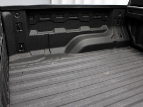 Used 2025 Chevrolet Colorado Trail Boss AWD/4WD image 15