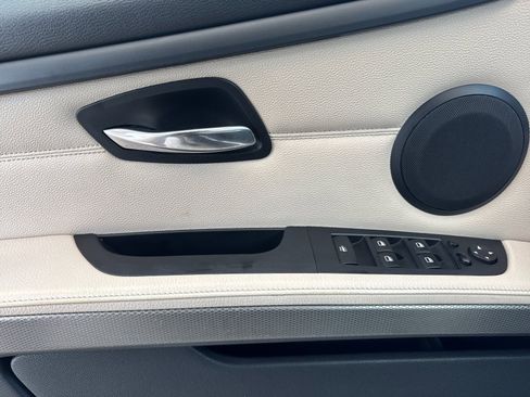 Used 2012 BMW 335is Convertible image 12