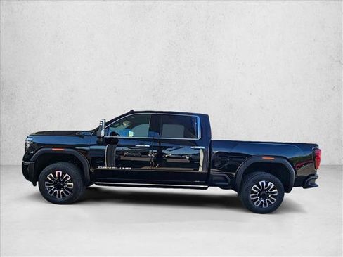 Used 2025 GMC Sierra 2500 Denali Ultimate AWD/4WD image 10