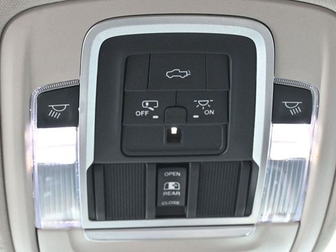 Used 2022 RAM 1500 Laramie image 27