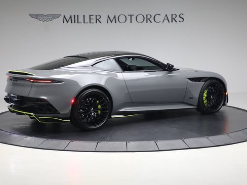 Used 2023 Aston Martin DBS Coupe RWD image 8