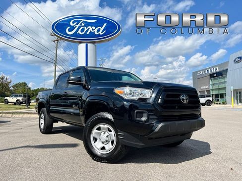 Used 2022 Toyota Tacoma SR AWD/4WD image 1