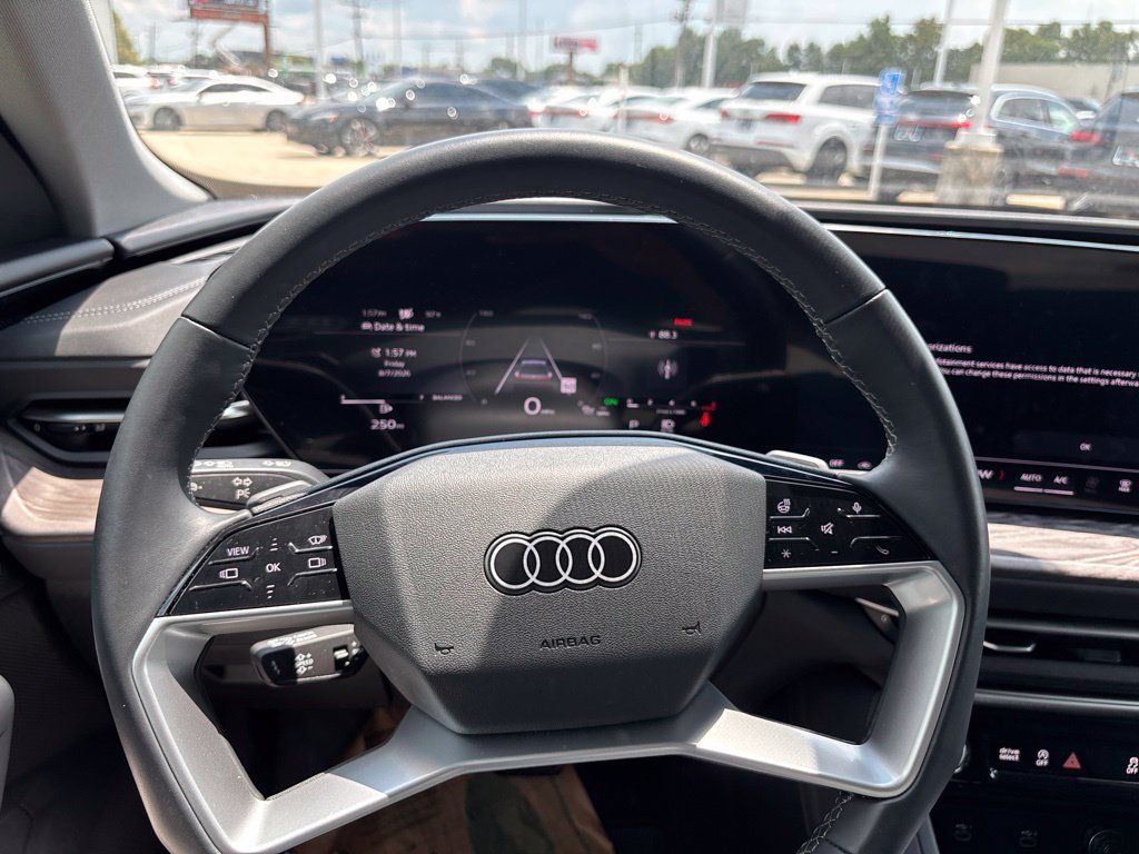 Used 2025 Audi Q5 Premium Plus w/ Premium Plus AWD/4WD image 17