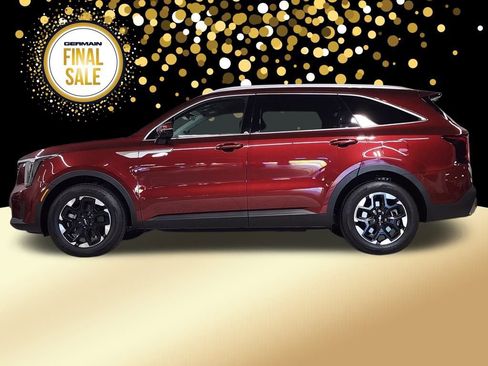 Certified 2025 Kia Sorento S image 9