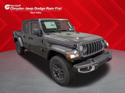 New 2025 Jeep Gladiator Sport