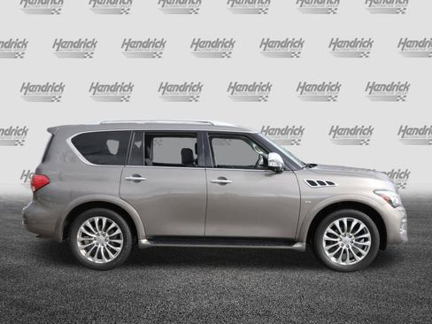 Used 2017 INFINITI QX80 2WD w/ Deluxe Technology Package image 10