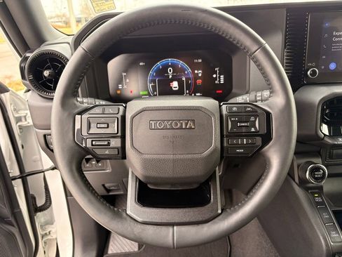 Used 2025 Toyota Land Cruiser 1958 image 22