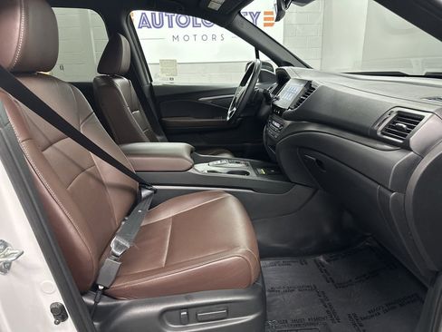 Used 2024 Honda Passport EX-L image 20