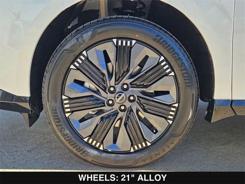 New 2026 Nissan Murano Platinum image 28