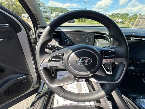 Used 2024 Hyundai Tucson Limited AWD/4WD image 30