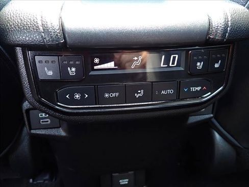 Certified 2025 Toyota Grand Highlander AWD Hybrid image 11