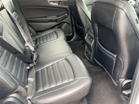 Used 2023 Ford Edge SEL image 29