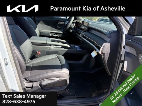 New 2027 Kia Telluride S image 21