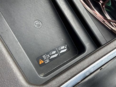 Used 2021 GMC Sierra 1500 Denali w/ Technology Package image 32