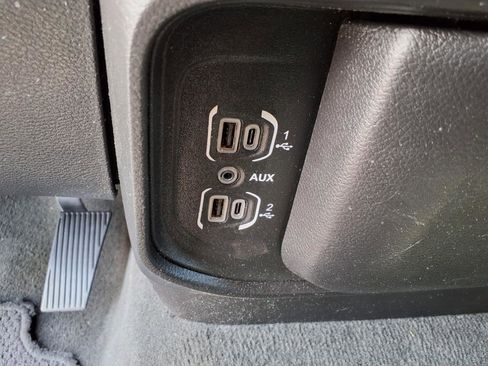 Used 2020 RAM 1500 Laramie image 15