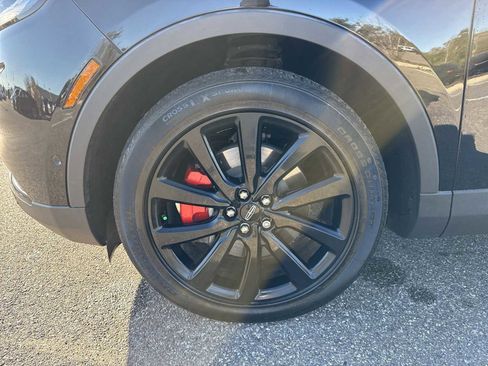 Used 2022 Lincoln Nautilus Reserve w/ Equipment Group 201A image 20