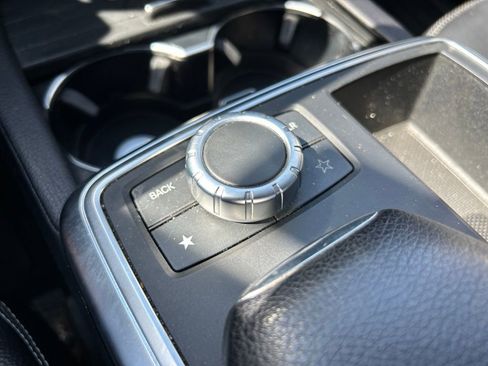 Used 2014 Mercedes-Benz ML 350 4MATIC image 33