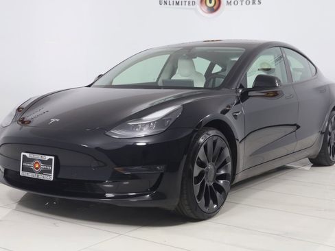 Used 2022 Tesla Model 3 Performance image 5