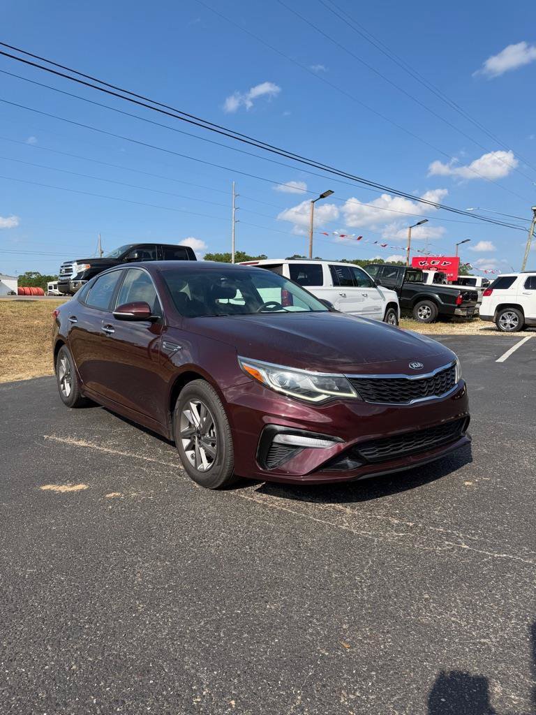 Used 2020 Kia Optima LX FWD image 1