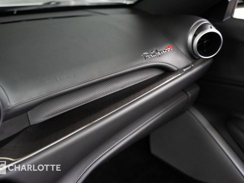 Used 2022 Ferrari Portofino M image 34