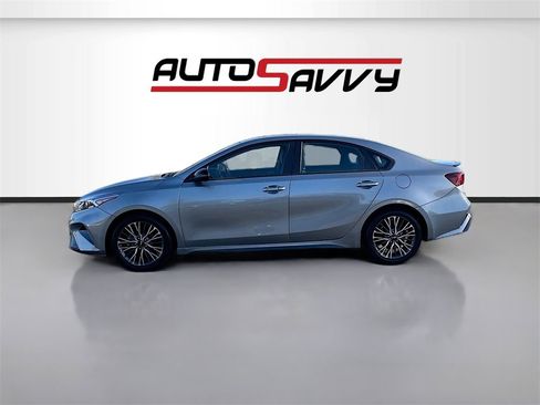 Used 2023 Kia Forte GT-Line w/ GT-Line Premium Package image 4