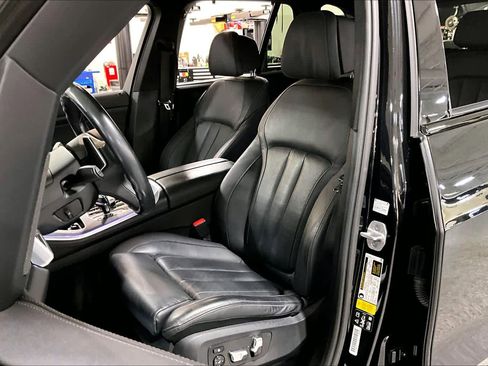 Used 2021 BMW X5 xDrive40i w/ M Sport Package image 8